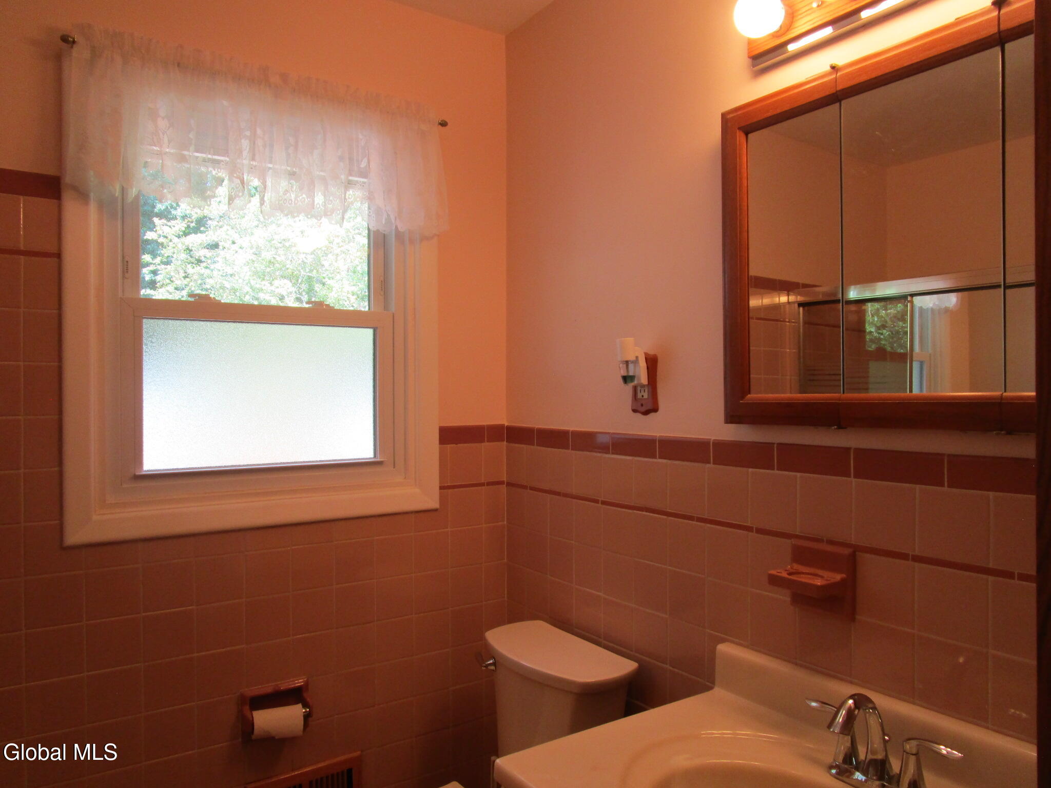 2945 Gibson Street Schenectady NY 12304