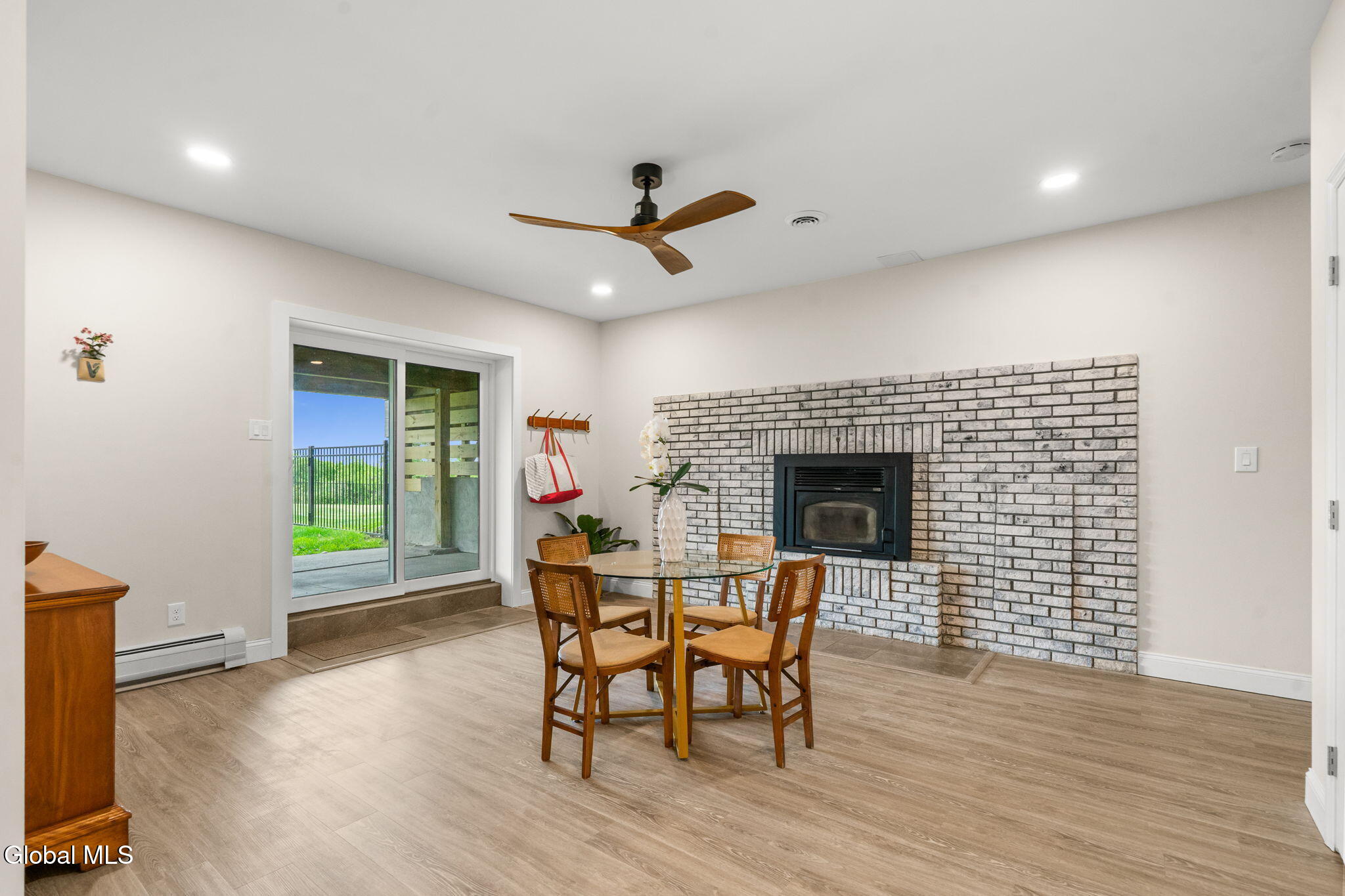 2676 Currybush Road Rotterdam NY 12306