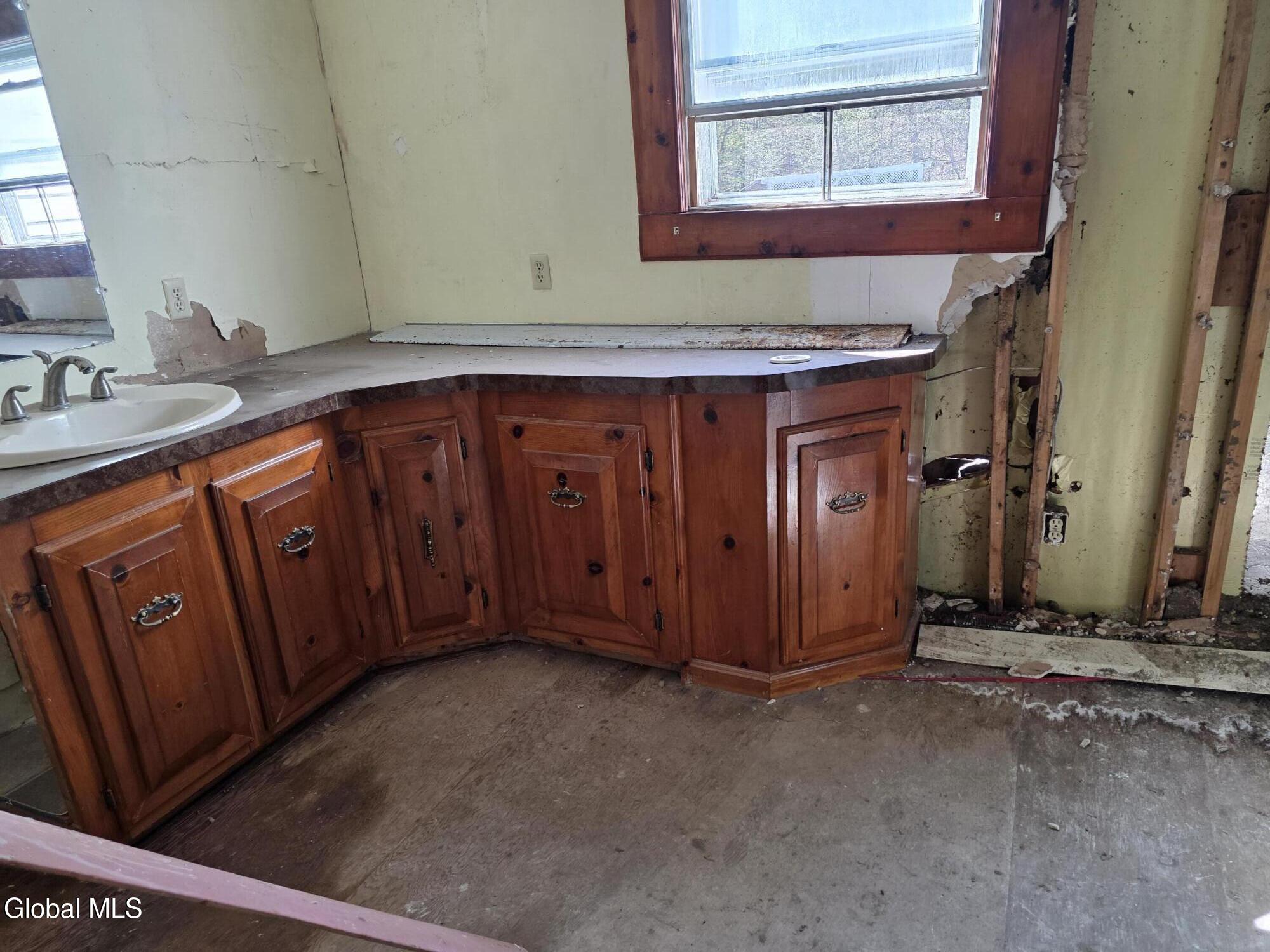 105 Hartman Road Pattersonville NY 12010