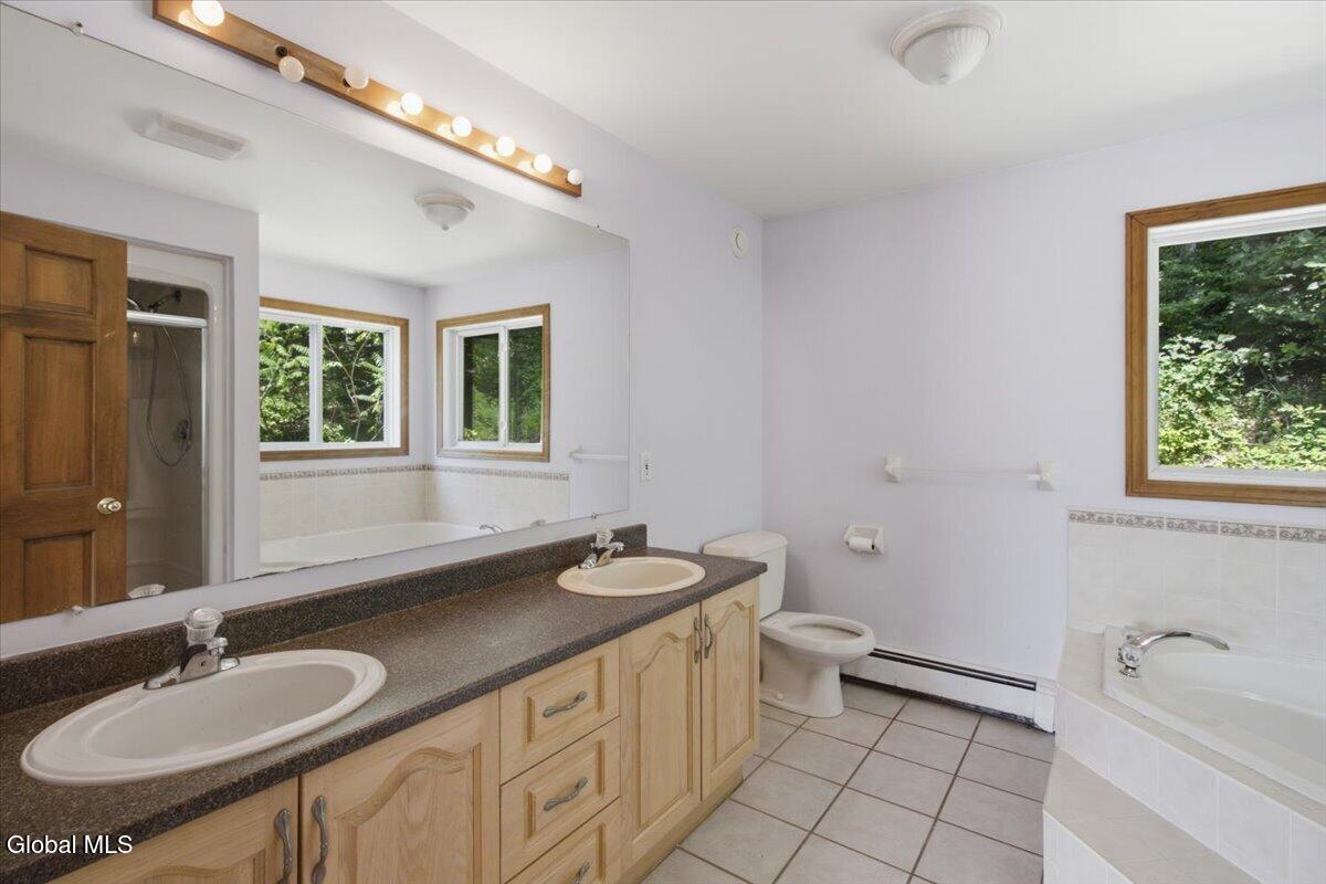 268 Fox Hollow Road Petersburgh NY 12138