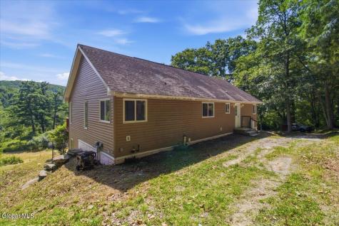 268 Fox Hollow Road Petersburgh NY 12138