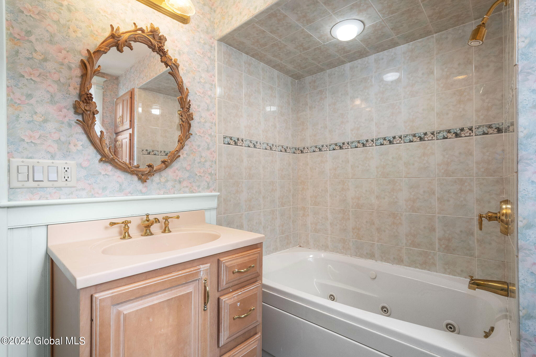 36 Elsmere Avenue Delmar NY 12054