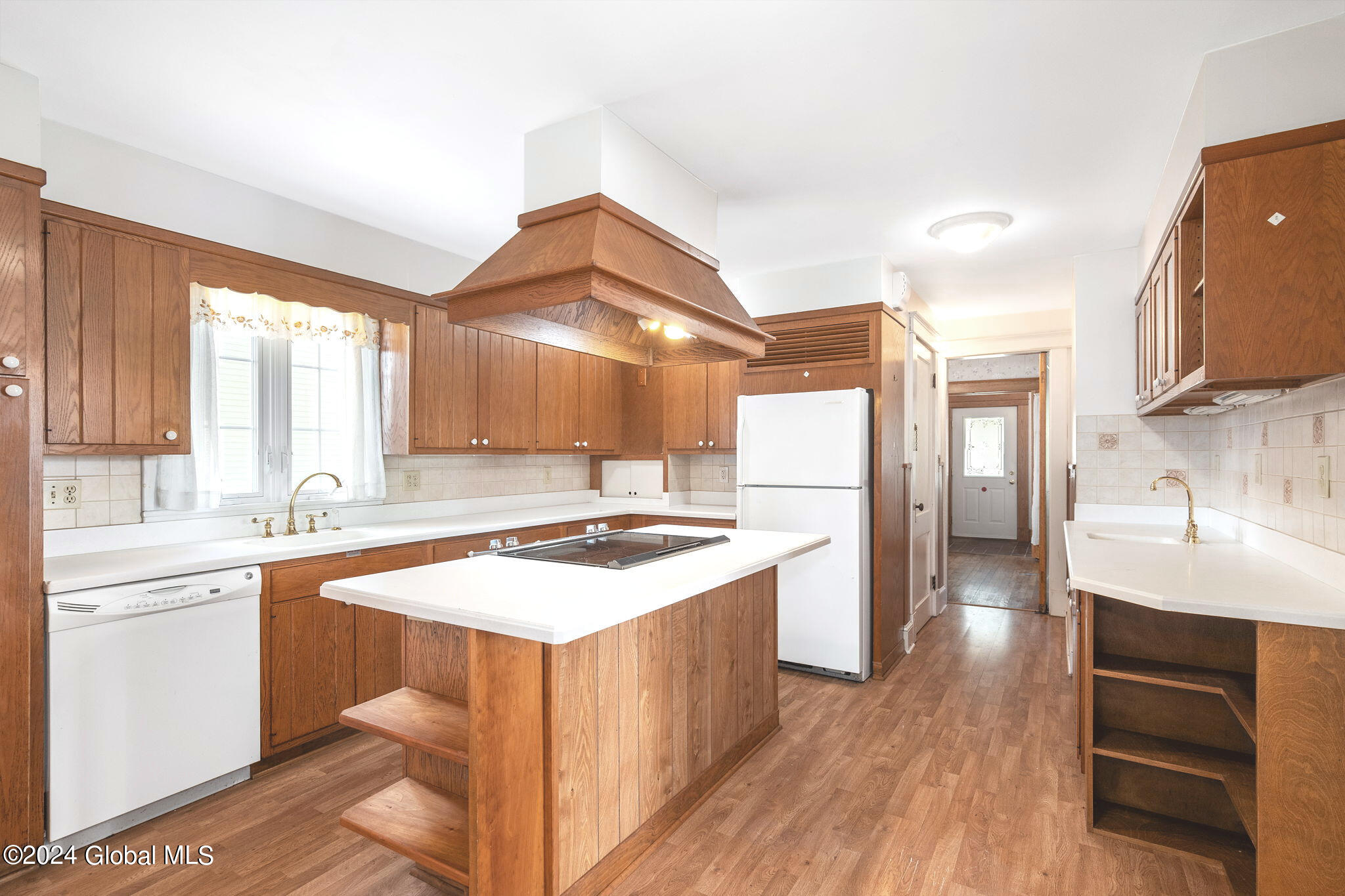 36 Elsmere Avenue Delmar NY 12054