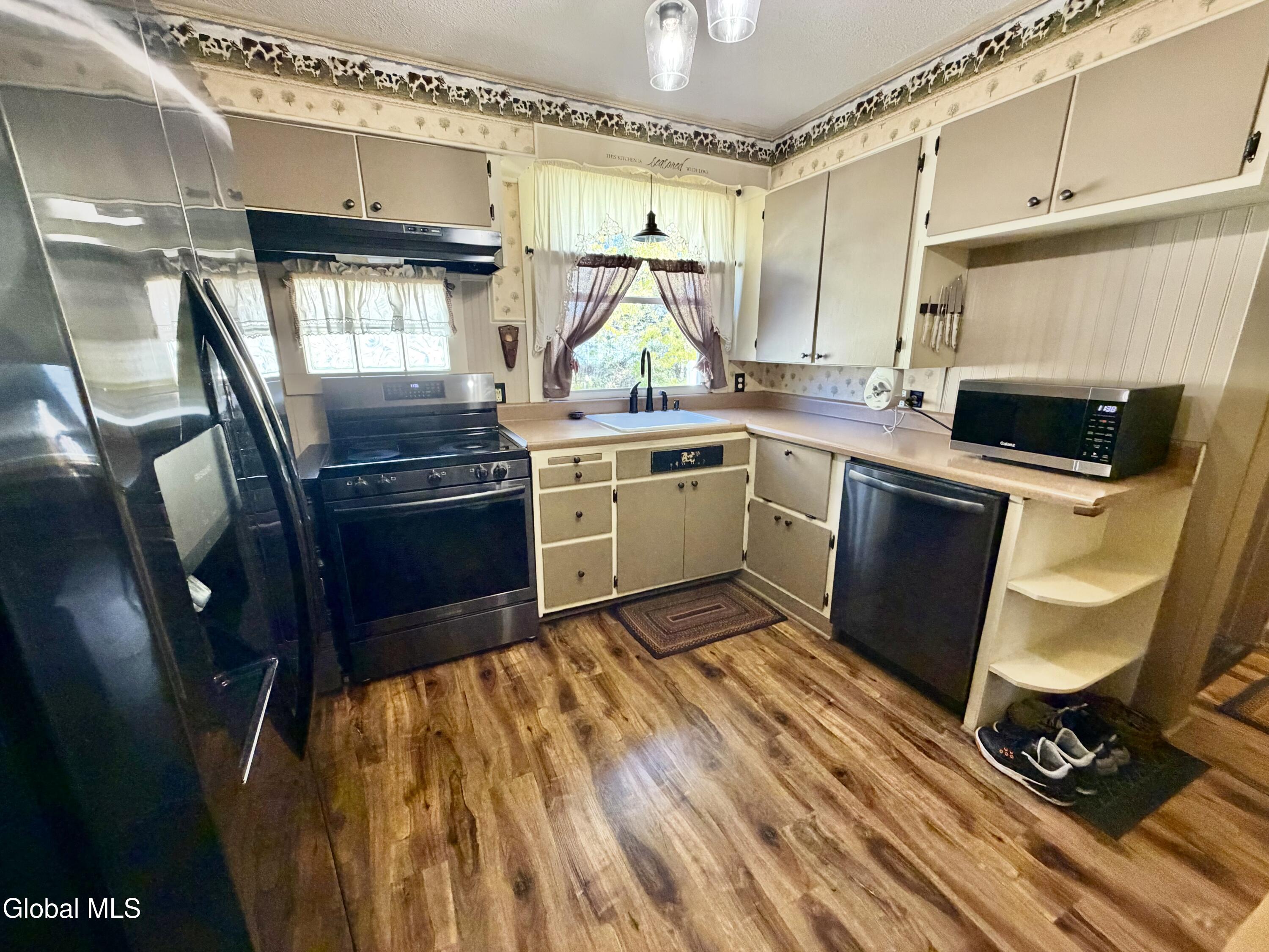 60 Union Street Gloversville NY 12078