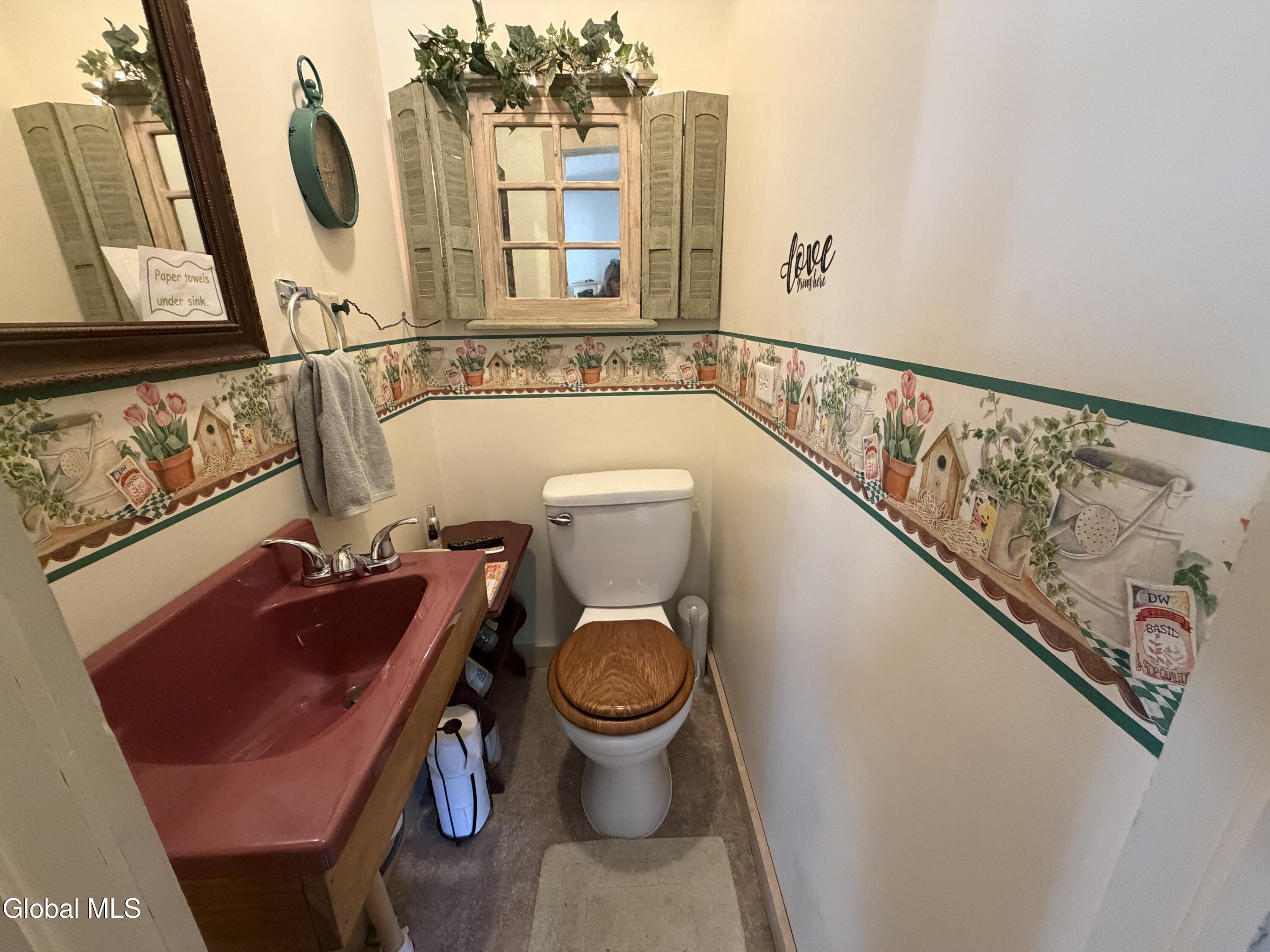 60 Union Street Gloversville NY 12078