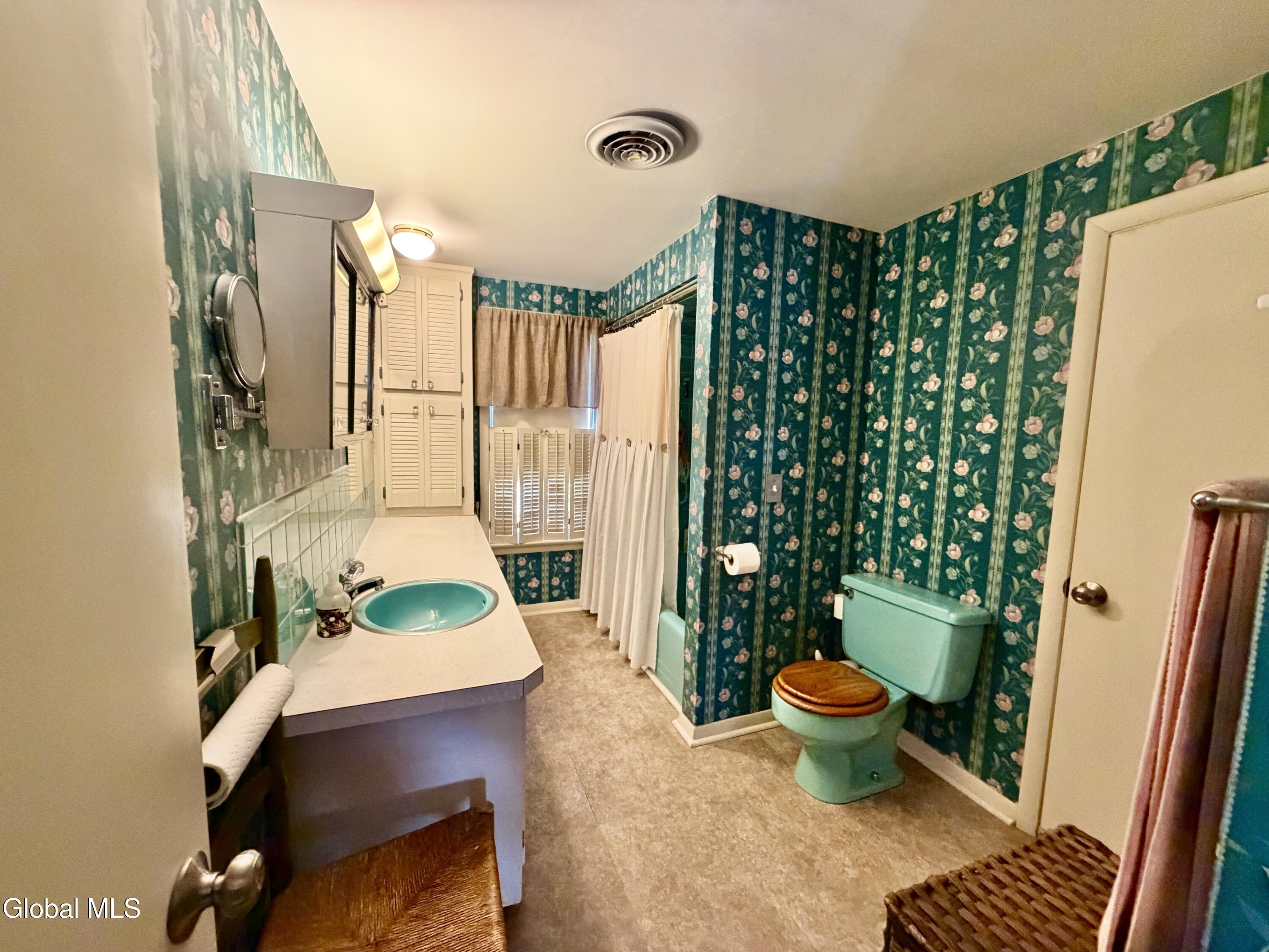 60 Union Street Gloversville NY 12078