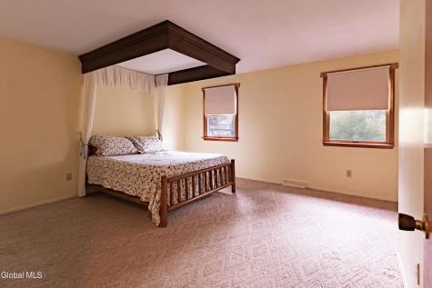 67 Pico Road Clifton Park NY 12065