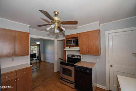 2814 Halsey Drive Schenectady NY 12304