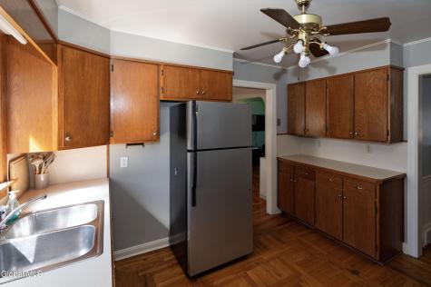 2814 Halsey Drive Schenectady NY 12304
