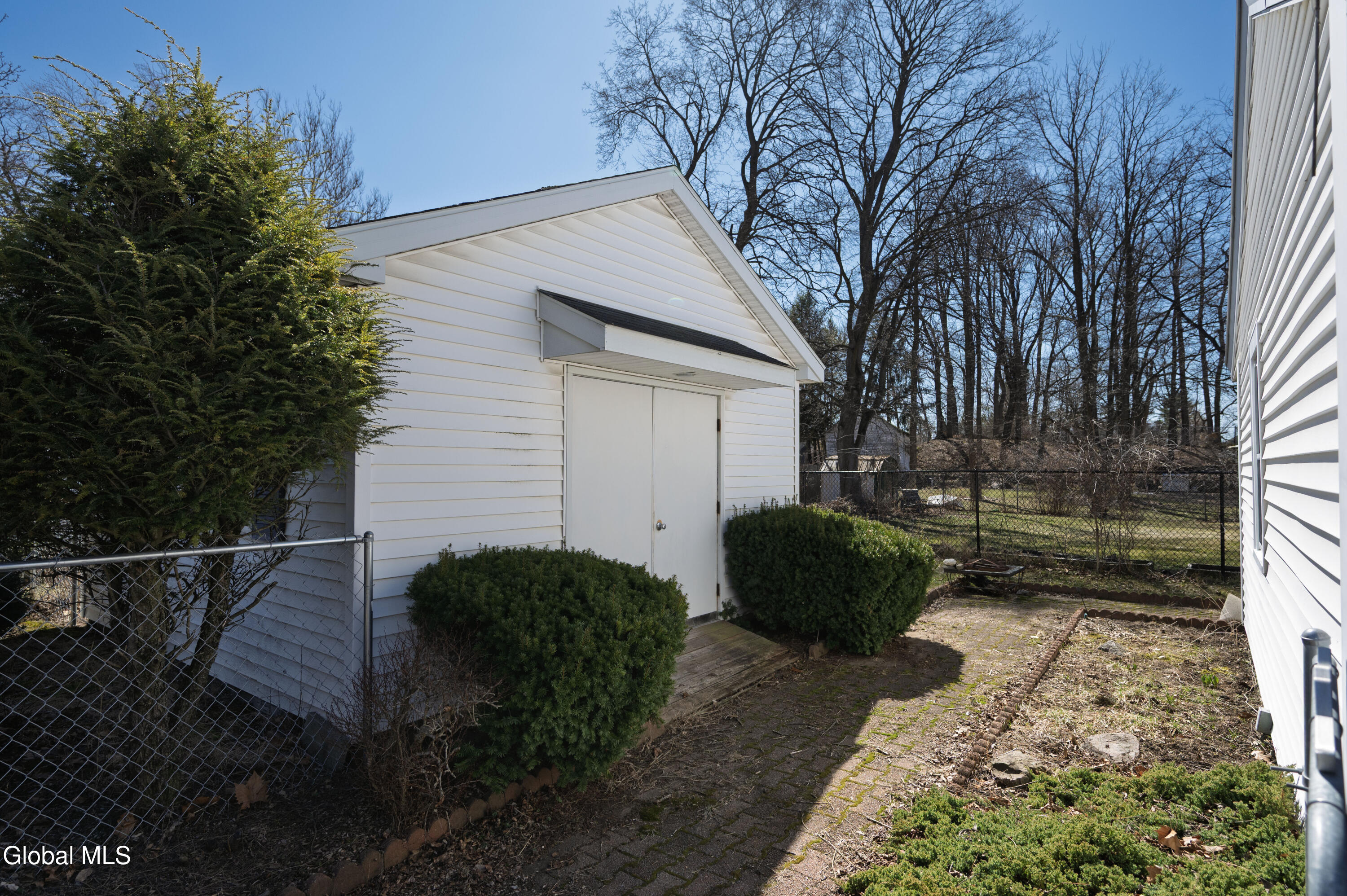 2814 Halsey Drive Schenectady NY 12304