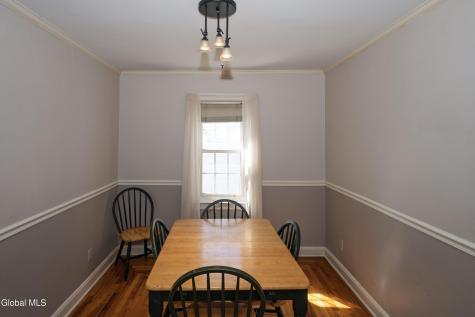 2814 Halsey Drive Schenectady NY 12304