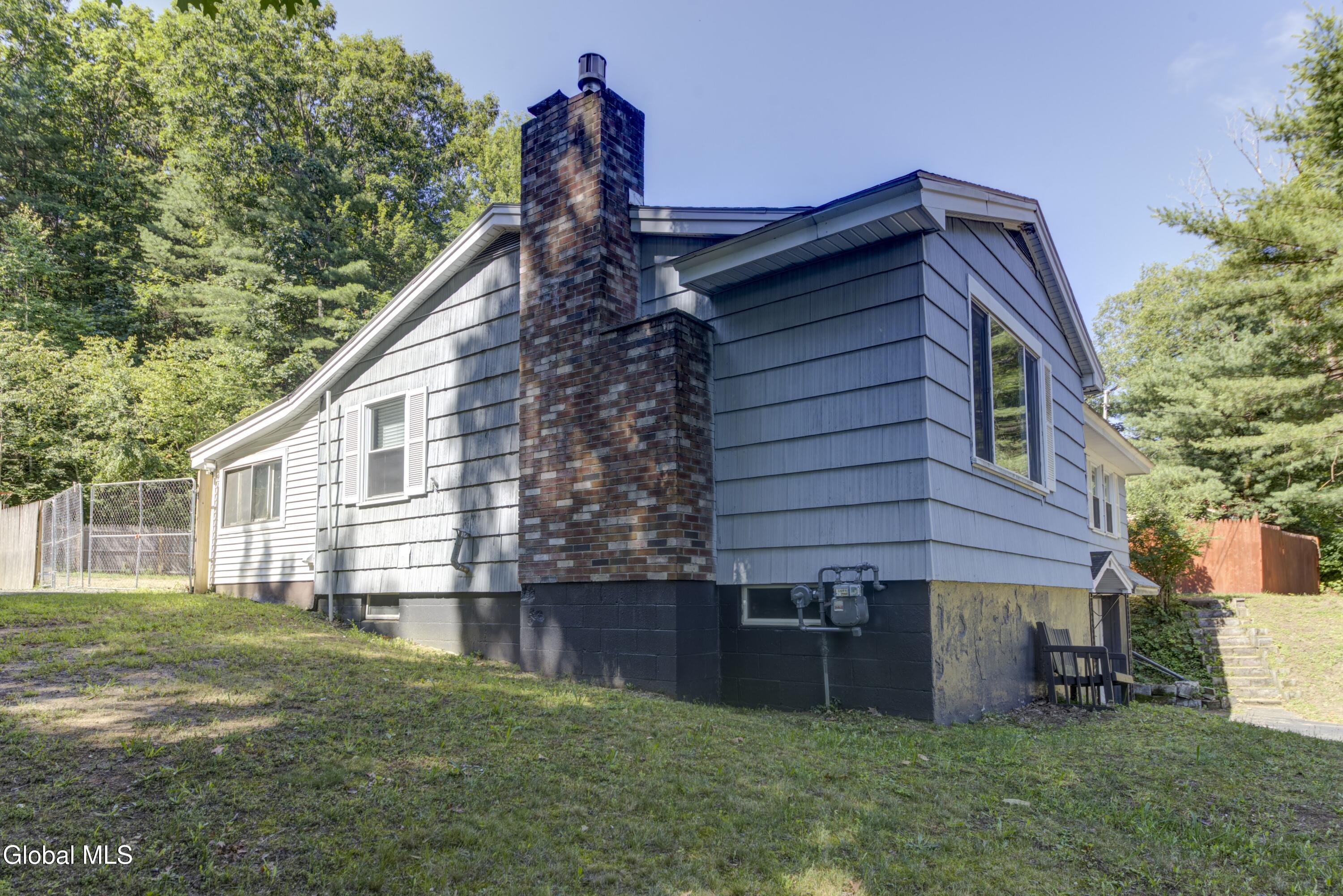 409 W Fulton Street Extension Gloversville NY 12078