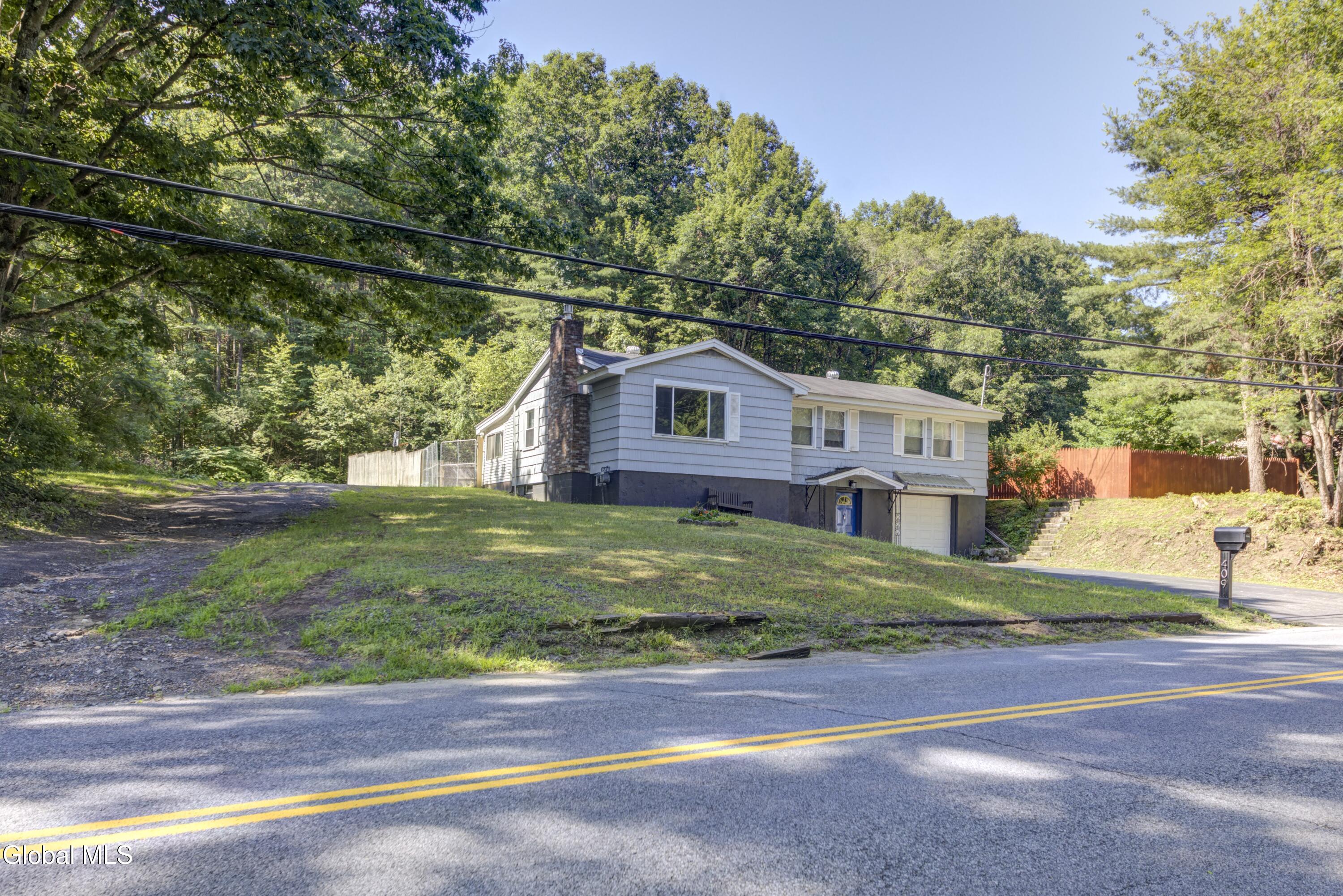 409 W Fulton Street Extension Gloversville NY 12078