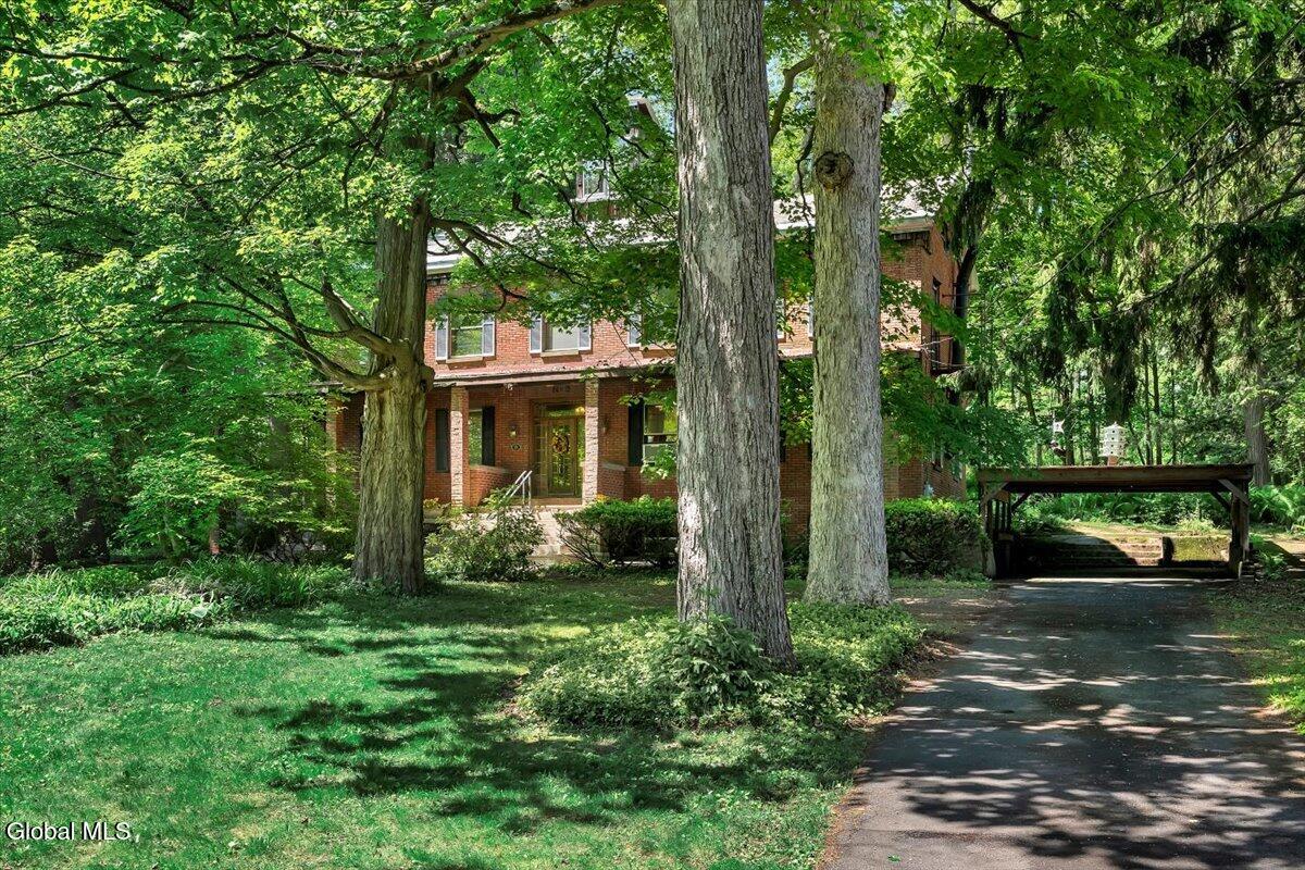 962 Main Street Clifton Park NY 12065