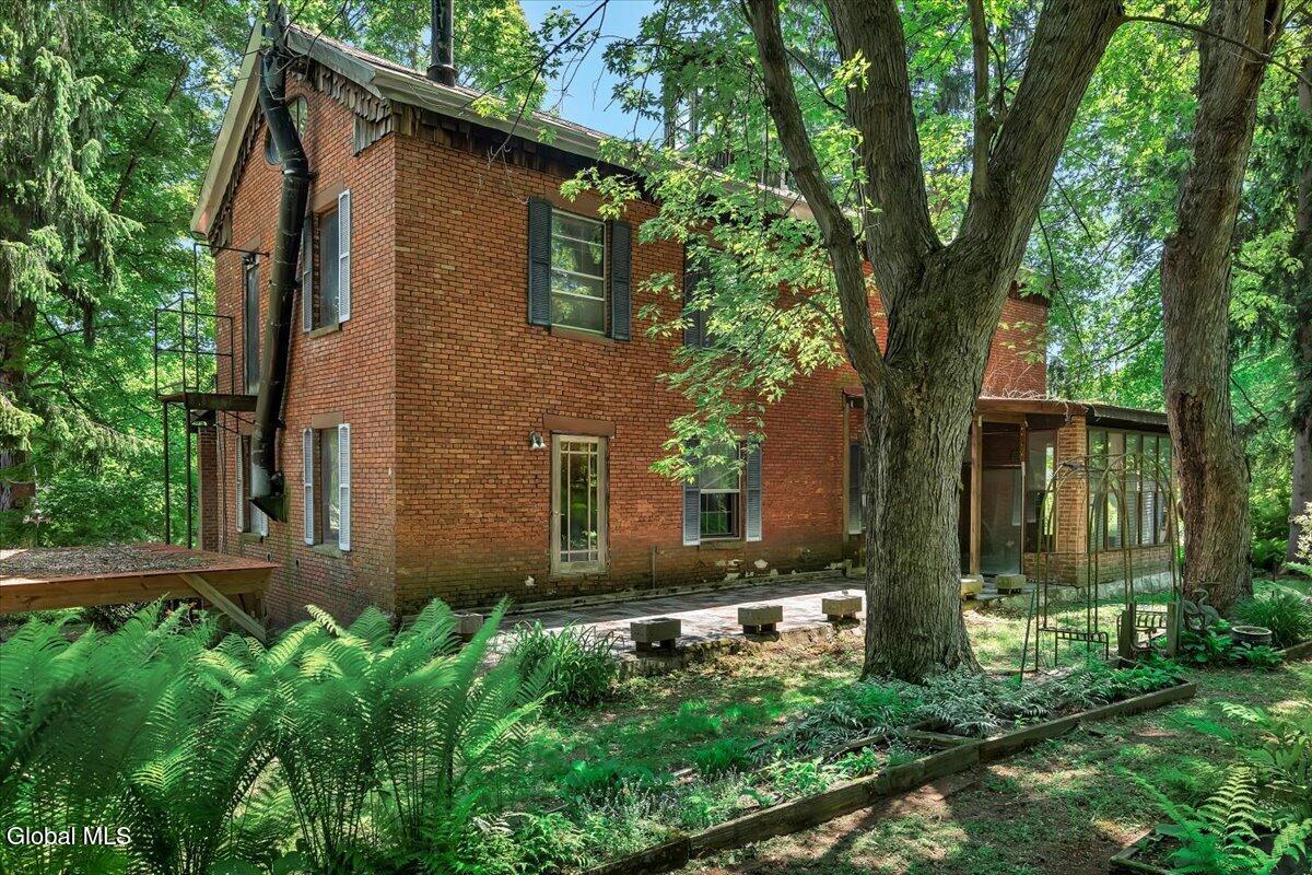 962 Main Street Clifton Park NY 12065