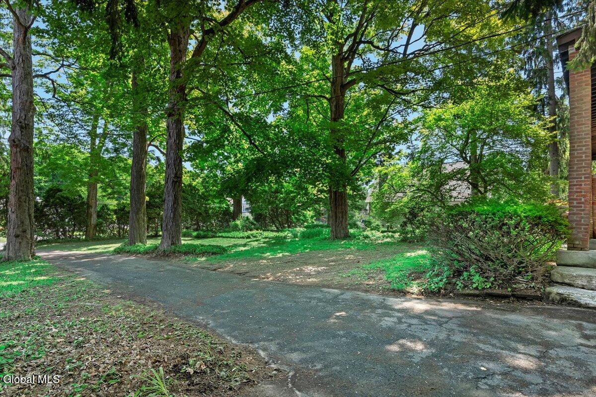 962 Main Street Clifton Park NY 12065