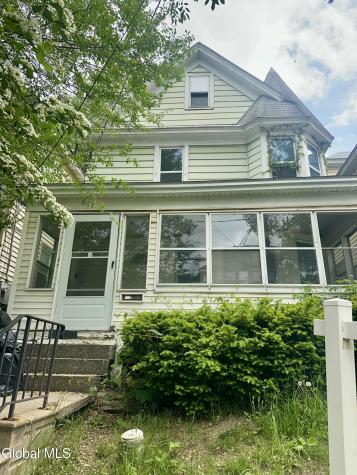 661 Myrtle Avenue Albany NY 12208