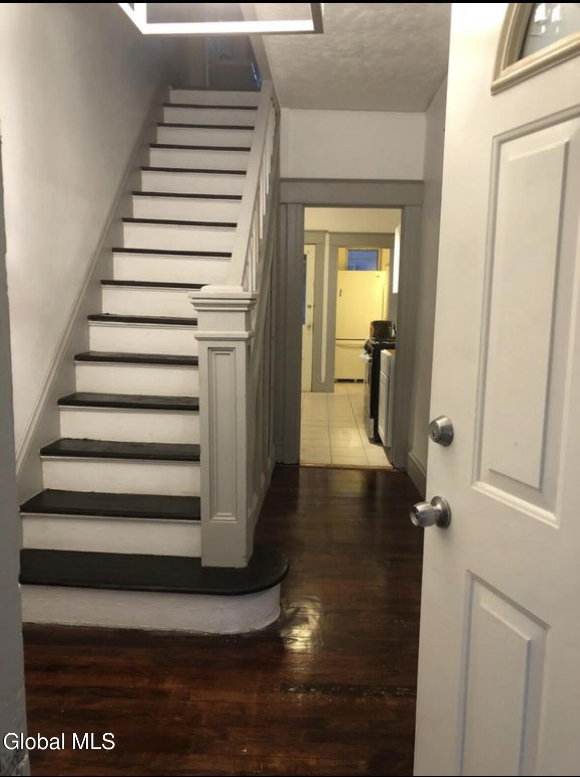 661 Myrtle Avenue Albany NY 12208