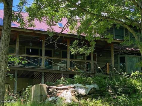 94 Clapper Road Selkirk NY 12158