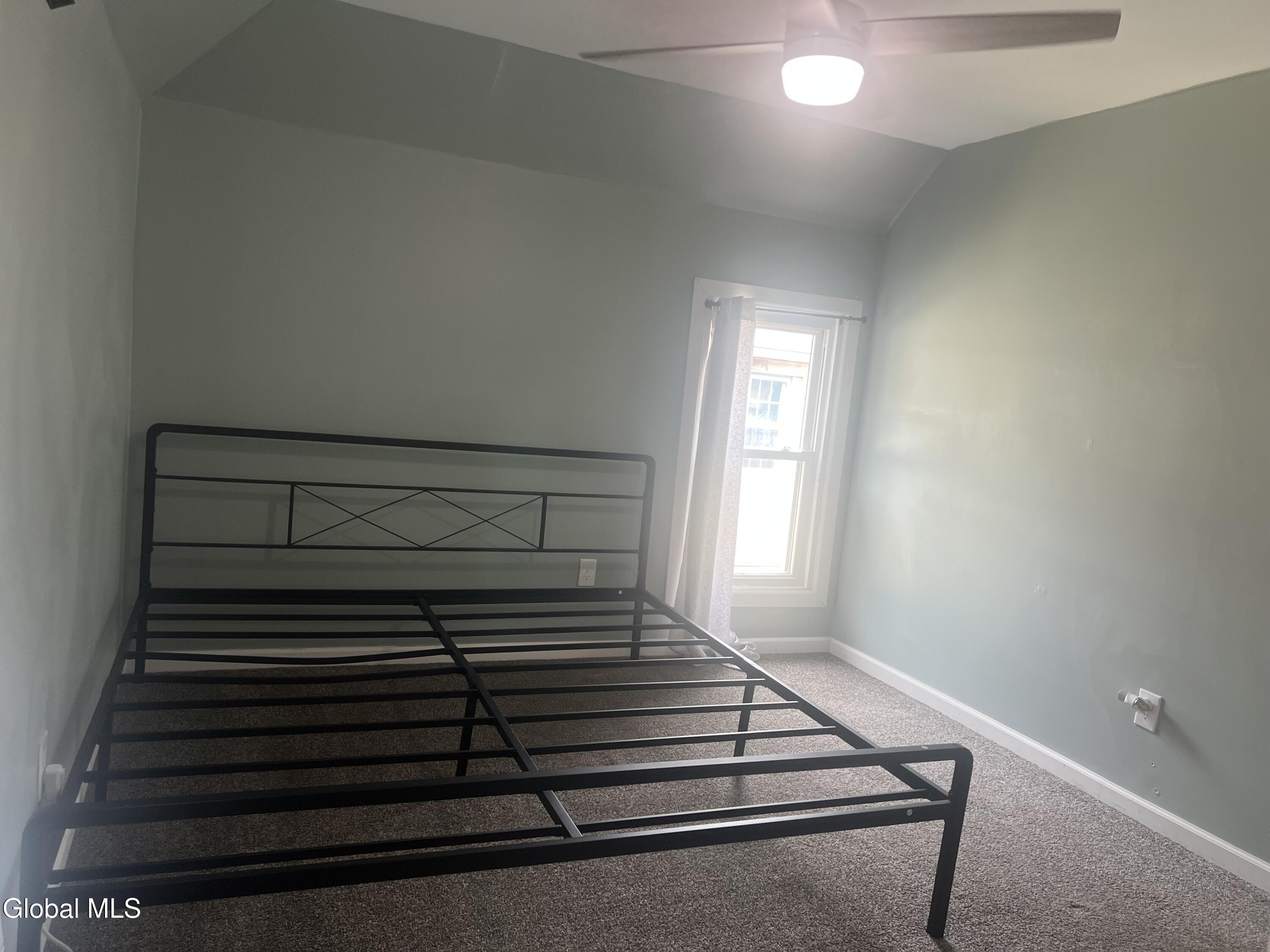 127 Clayton Road Schenectady NY 12304