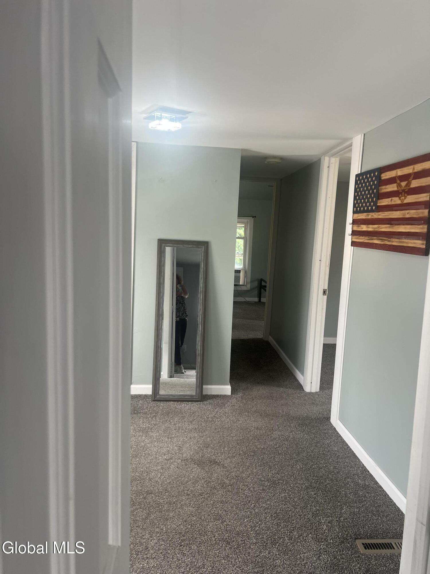 127 Clayton Road Schenectady NY 12304