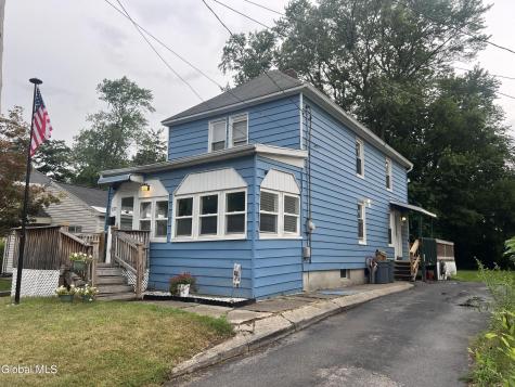 127 Clayton Road Schenectady NY 12304