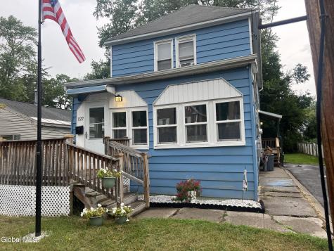 127 Clayton Road Schenectady NY 12304