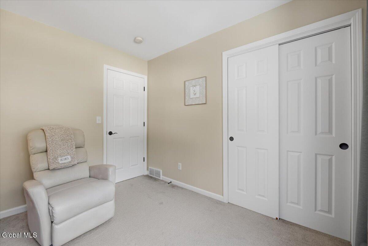 20 Westberry Way Queensbury NY 12804