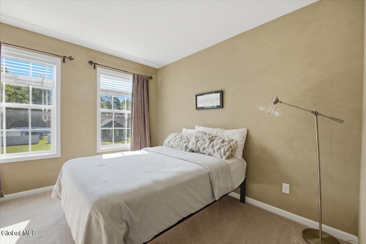 20 Westberry Way Queensbury NY 12804