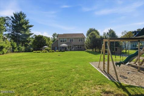 20 Westberry Way Queensbury NY 12804