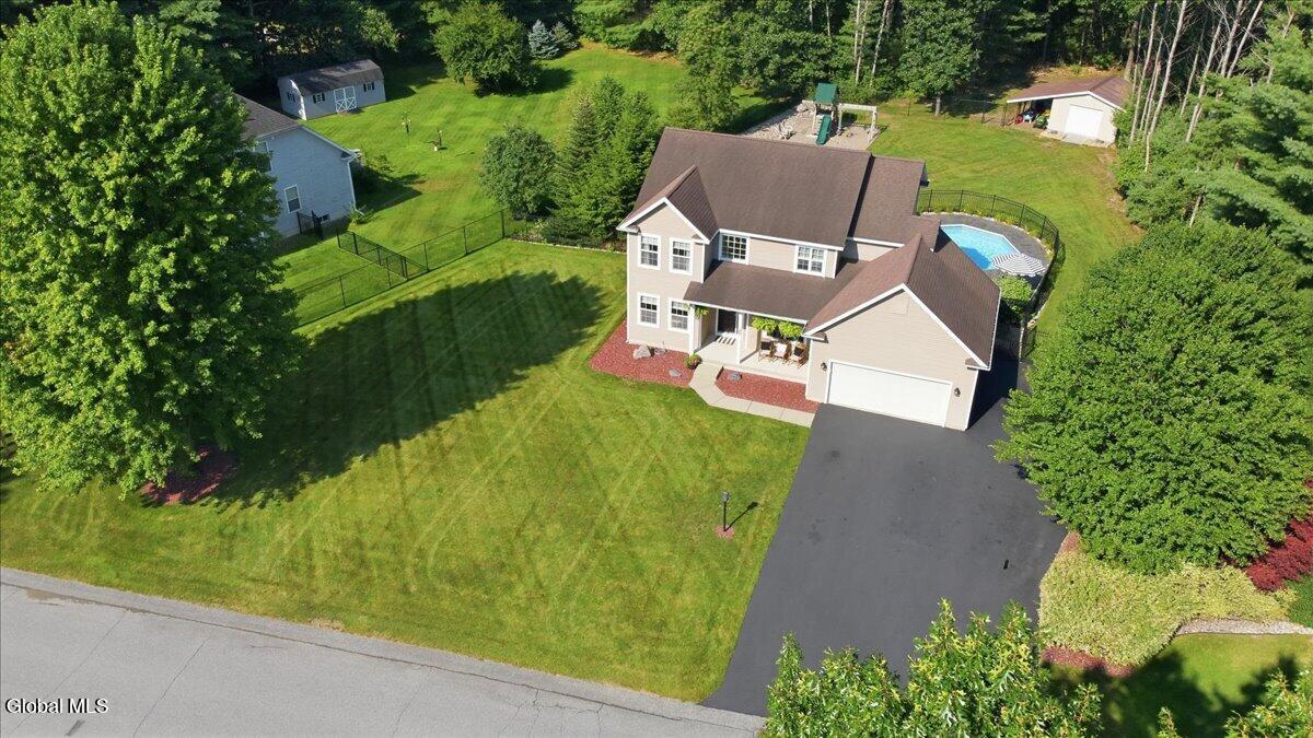 20 Westberry Way Queensbury NY 12804