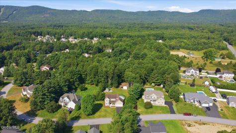 20 Westberry Way Queensbury NY 12804