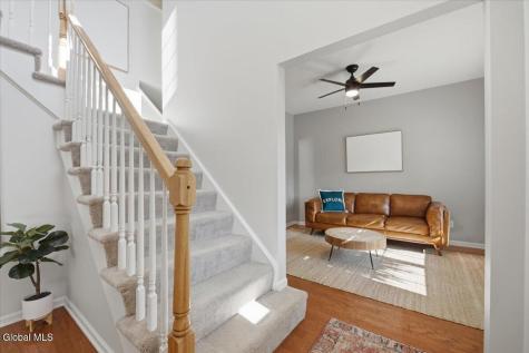 20 Westberry Way Queensbury NY 12804
