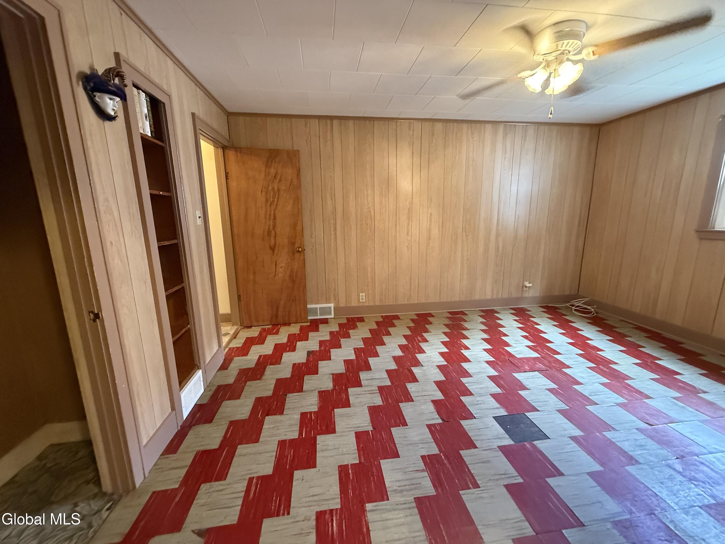 49 Woodside Avenue Mayfield NY 12117