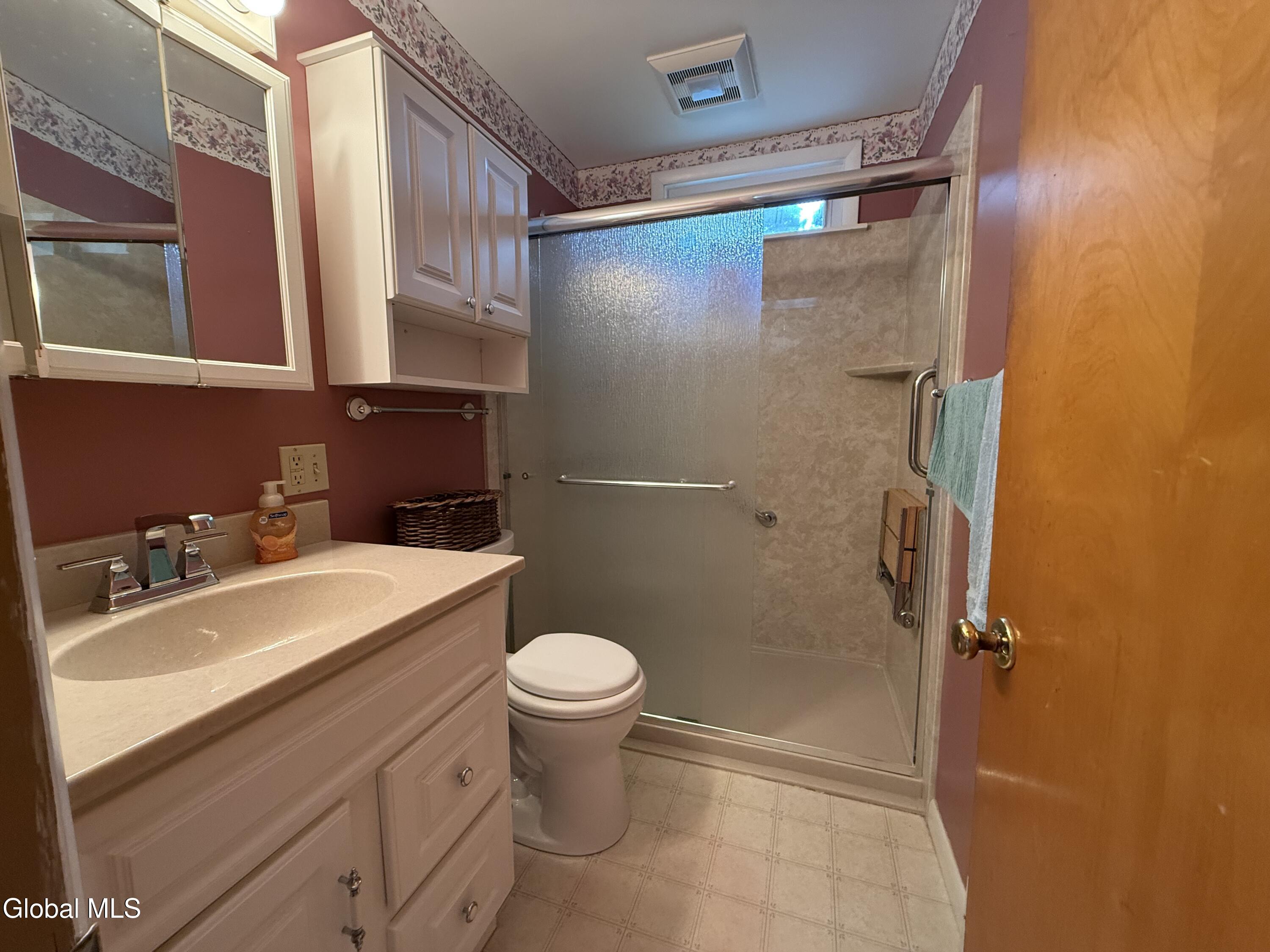 49 Woodside Avenue Mayfield NY 12117
