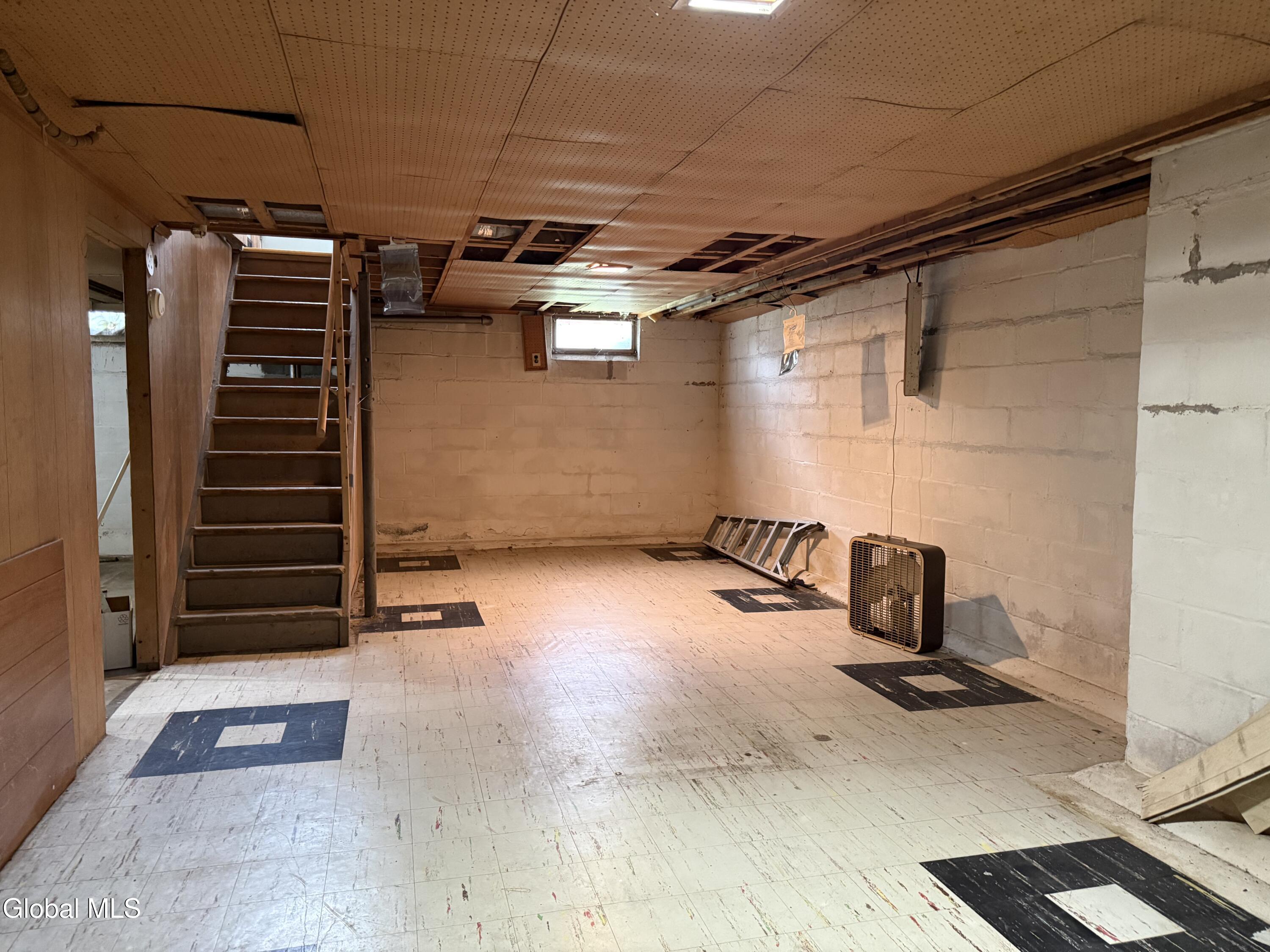 49 Woodside Avenue Mayfield NY 12117