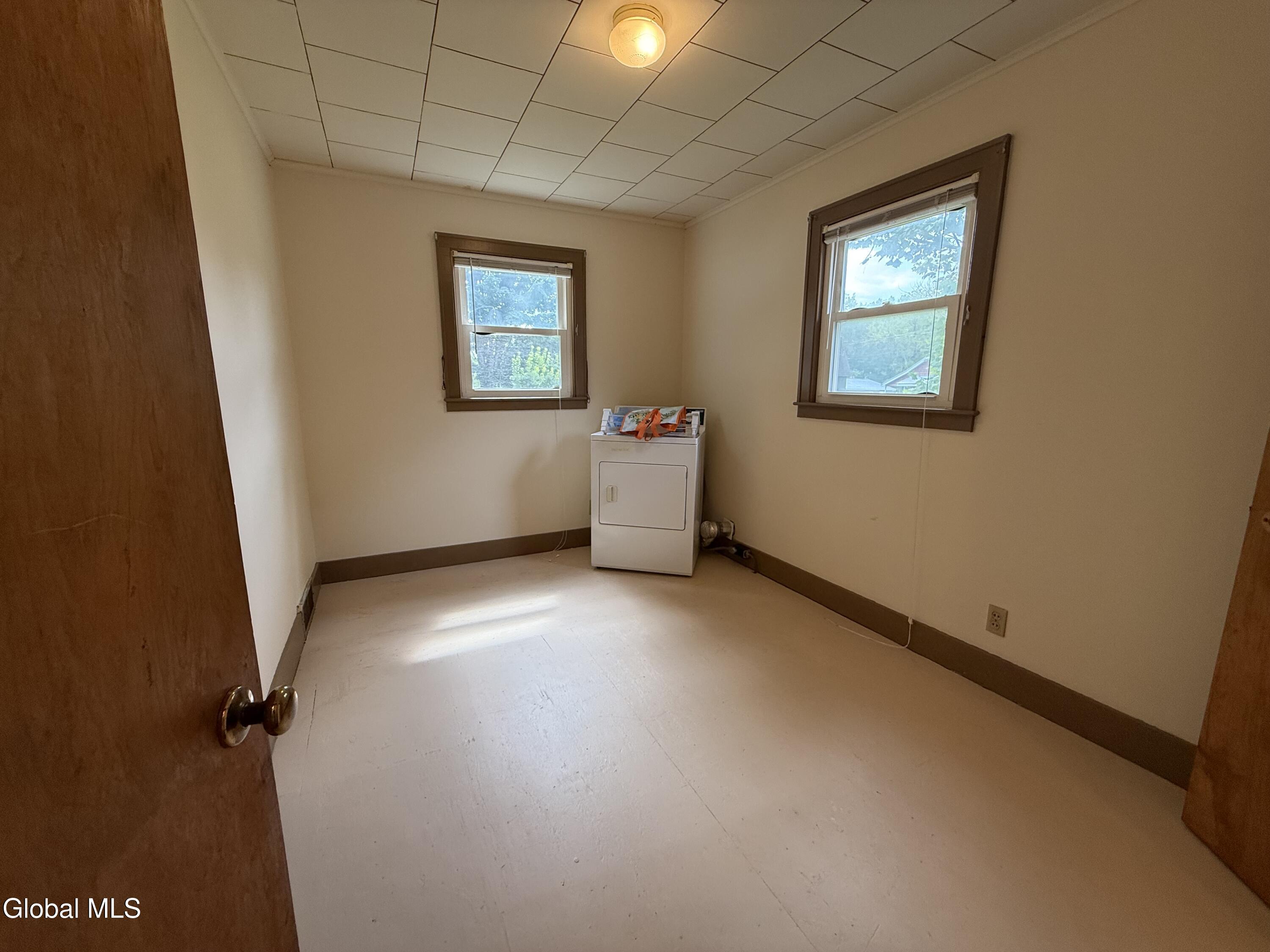 49 Woodside Avenue Mayfield NY 12117