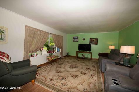 22 Elm Lane Extension Greenville NY 12083