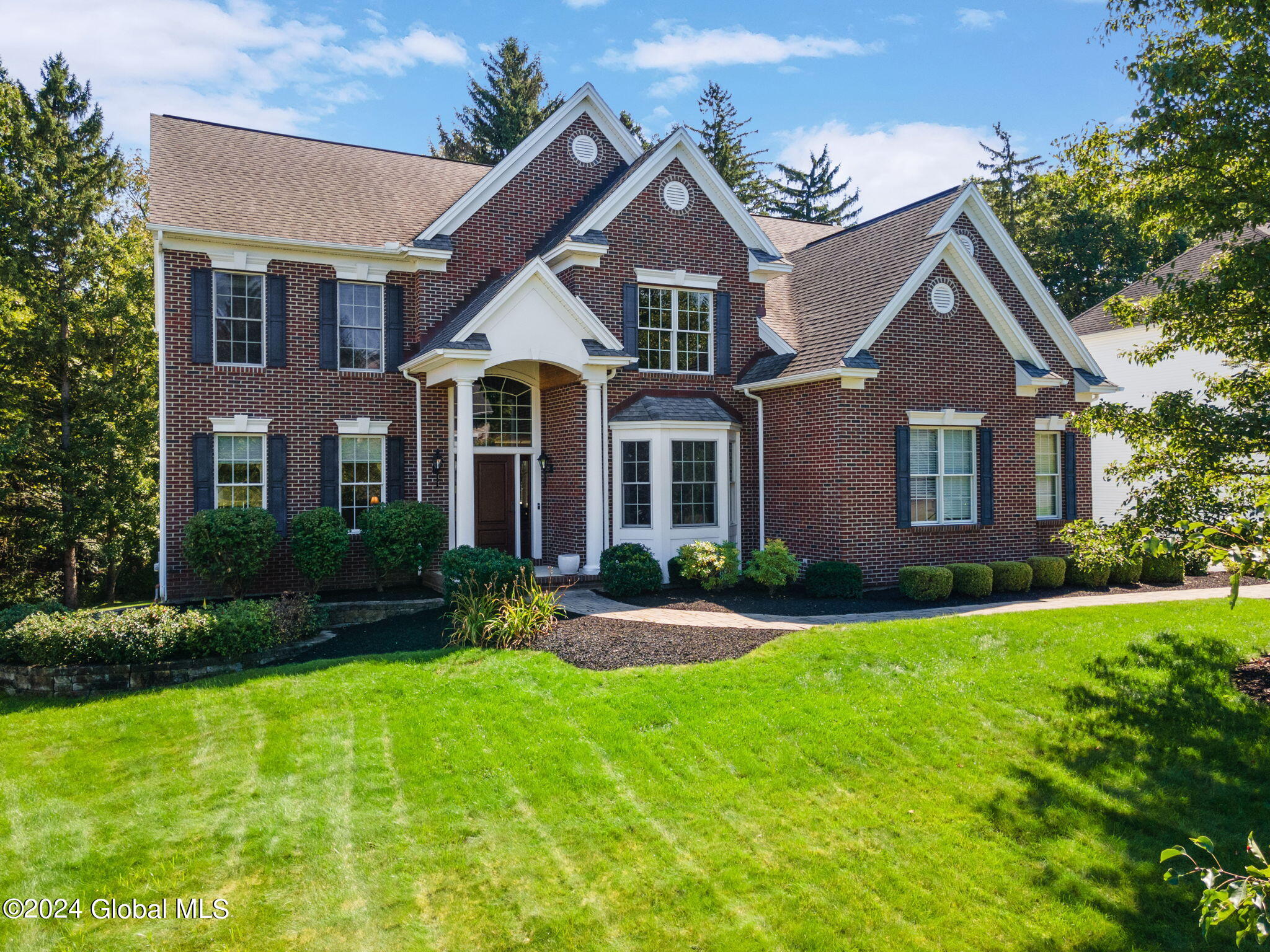 17 Fairview Lane Halfmoon NY 12118