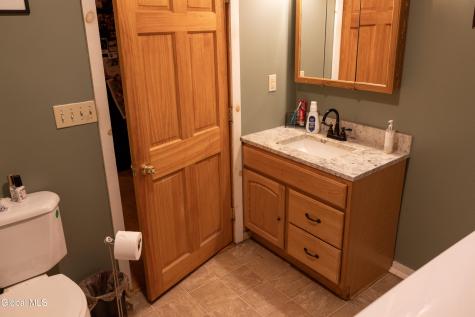 422 Hope Falls Northville NY 12134