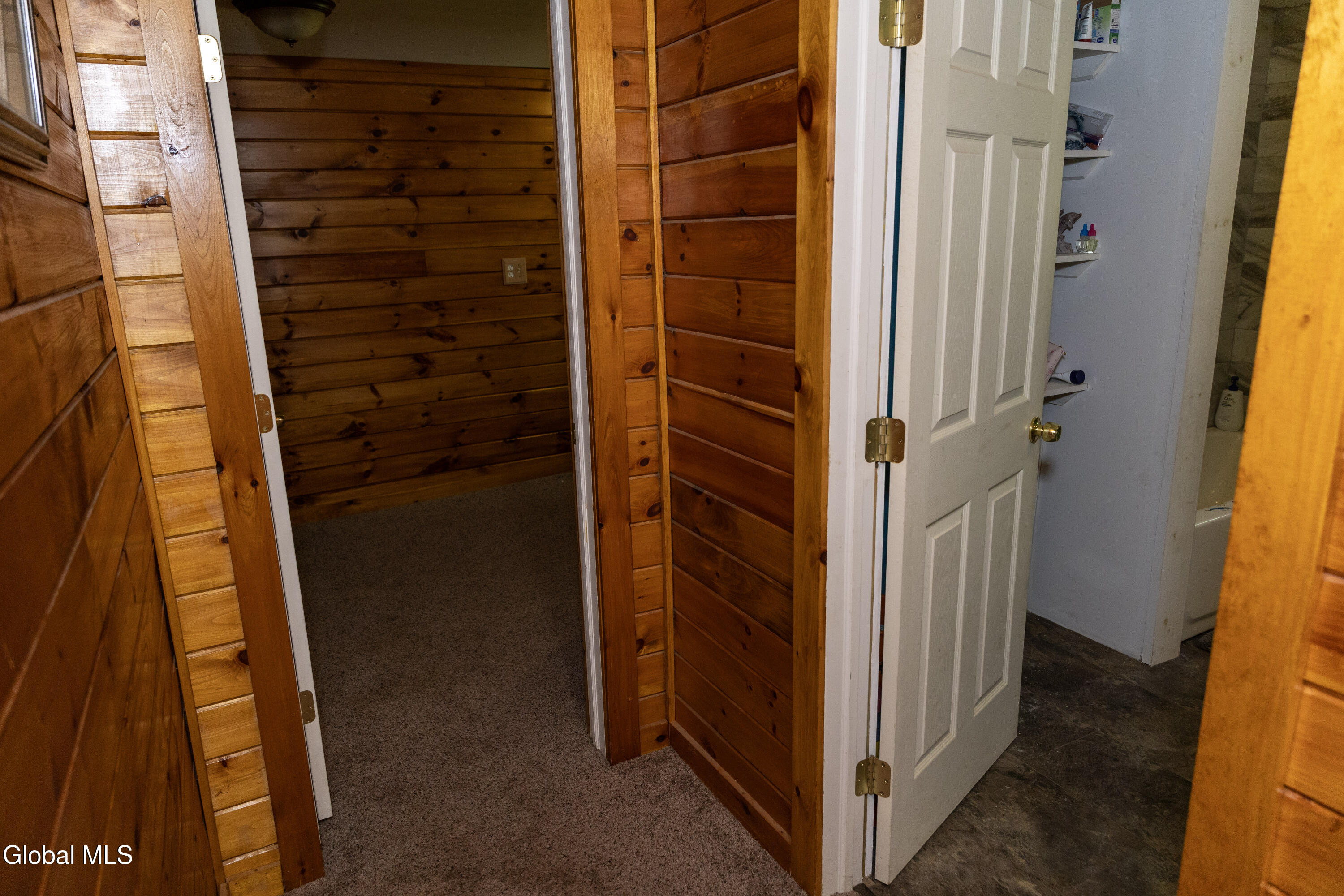 422 Hope Falls Northville NY 12134