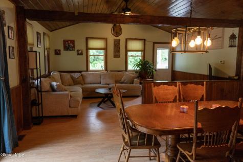 422 Hope Falls Northville NY 12134
