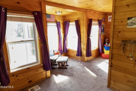 422 Hope Falls Northville NY 12134