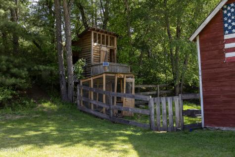 422 Hope Falls Northville NY 12134