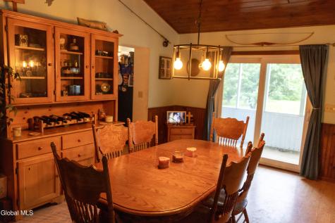 422 Hope Falls Northville NY 12134