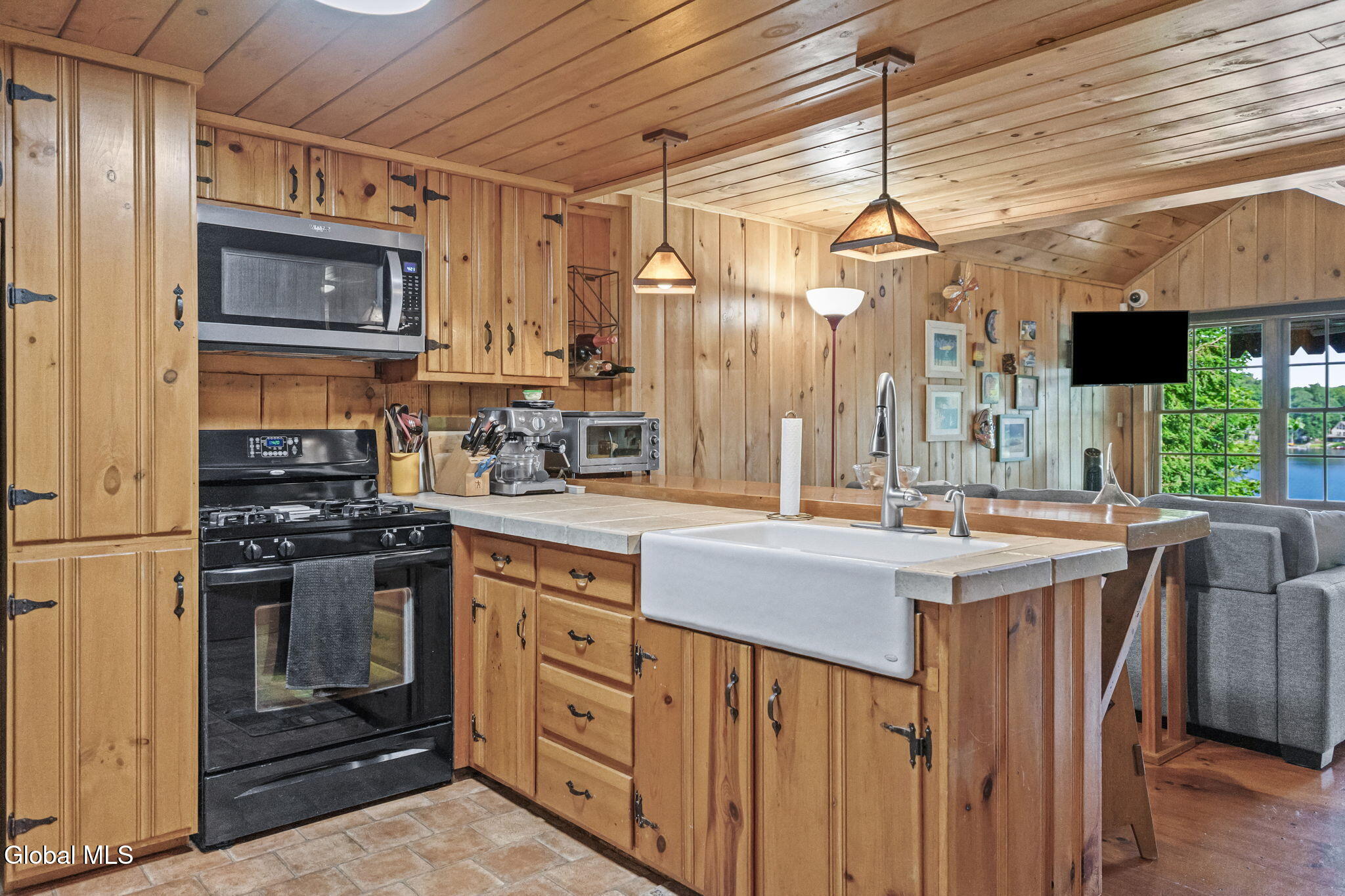 2560 May Hagaman NY 12086