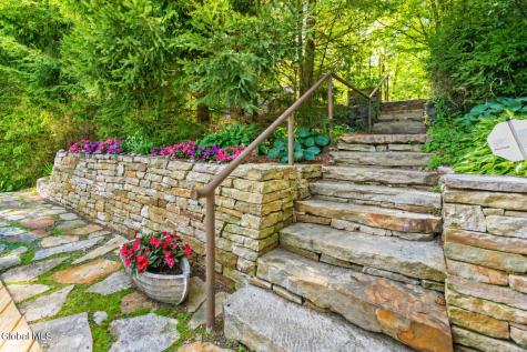 2560 May Galway NY 12086