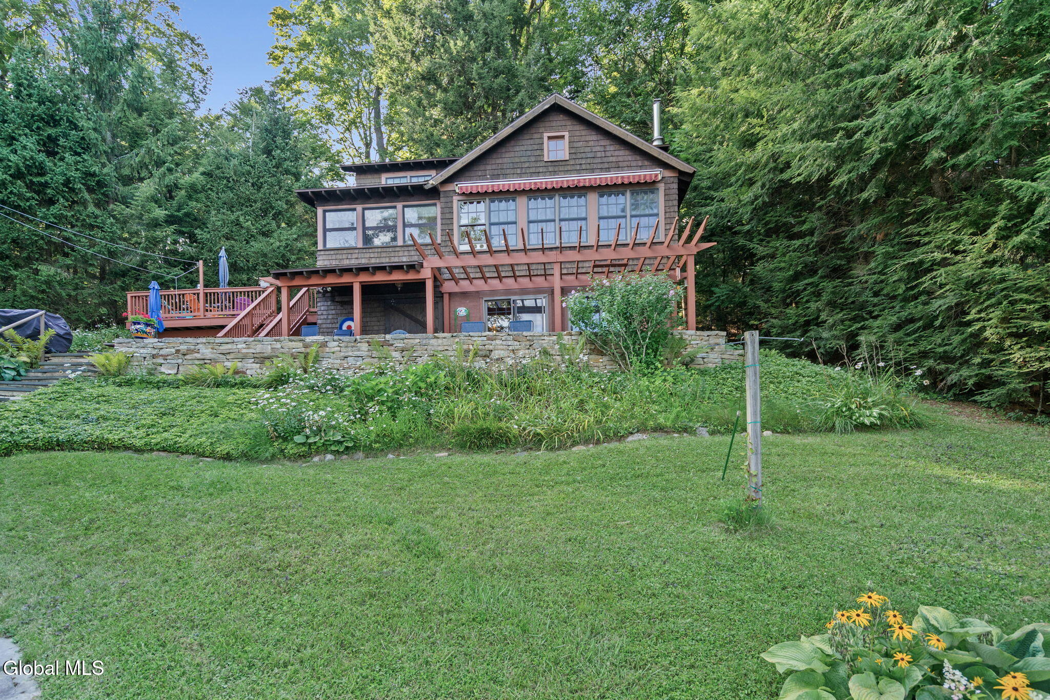 2560 May Hagaman NY 12086