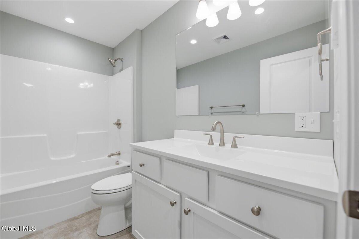 61 Jones Road Saratoga Springs NY 12866
