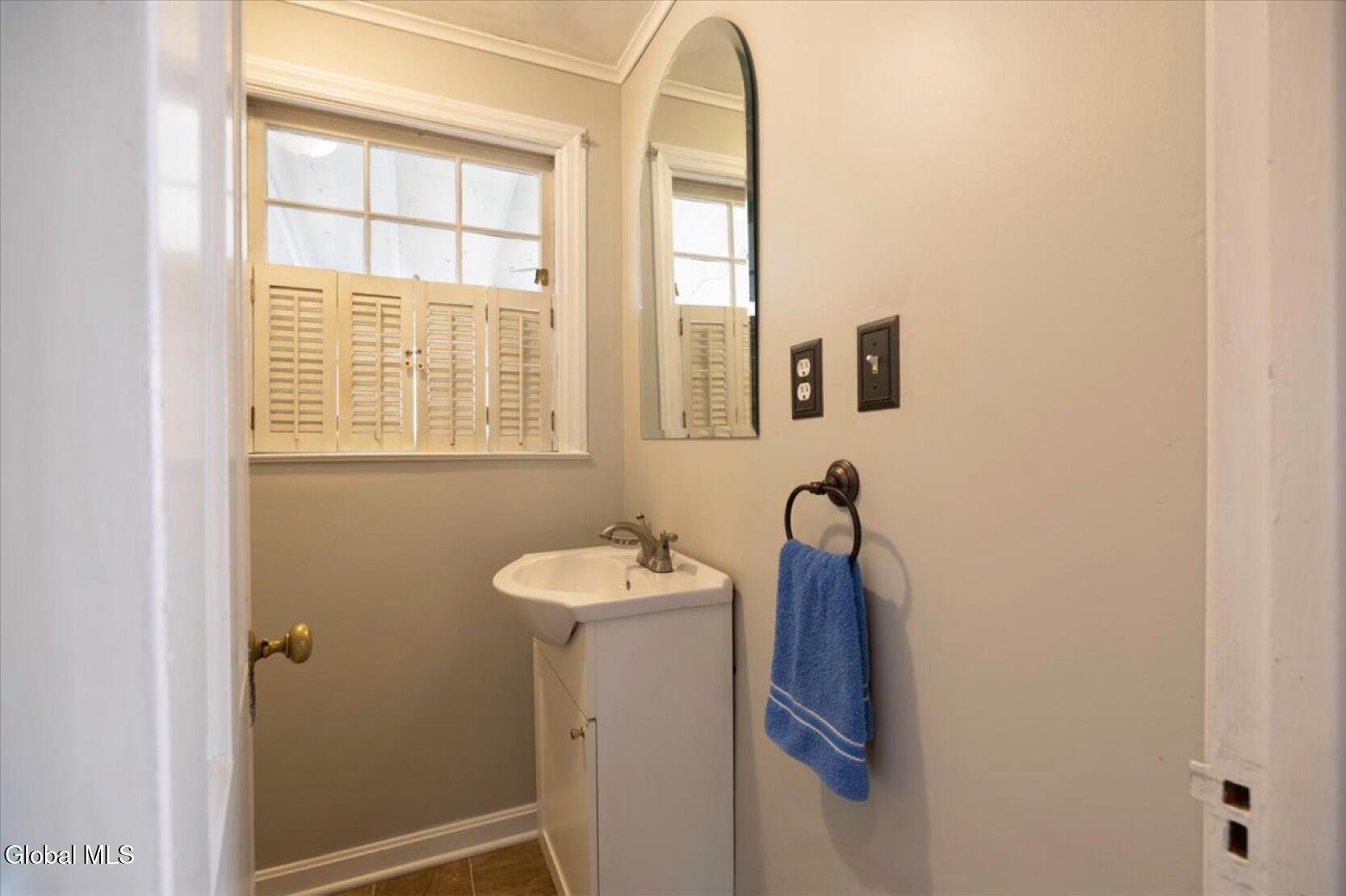 1423 Belmont Avenue Schenectady NY 12308